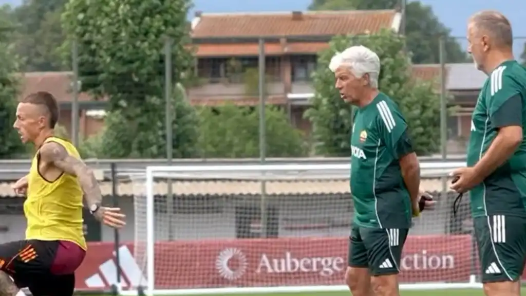 Gasperini durante un allenamento della Roma