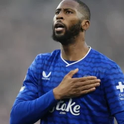Fiorentina, definito l’affare Beto in attacco, dall’Everton: Kean ora può andare al Como