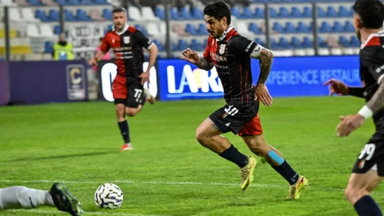 Grosseto, reclamo sul gol di Mastrantonio: il 3-2 col Guidonia potrebbe finire davanti alla giustizia sportiva Grosseto, reclamo sul gol di Mastrantonio: il 3-2 col Guidonia potrebbe finire davanti alla giustizia sportiva