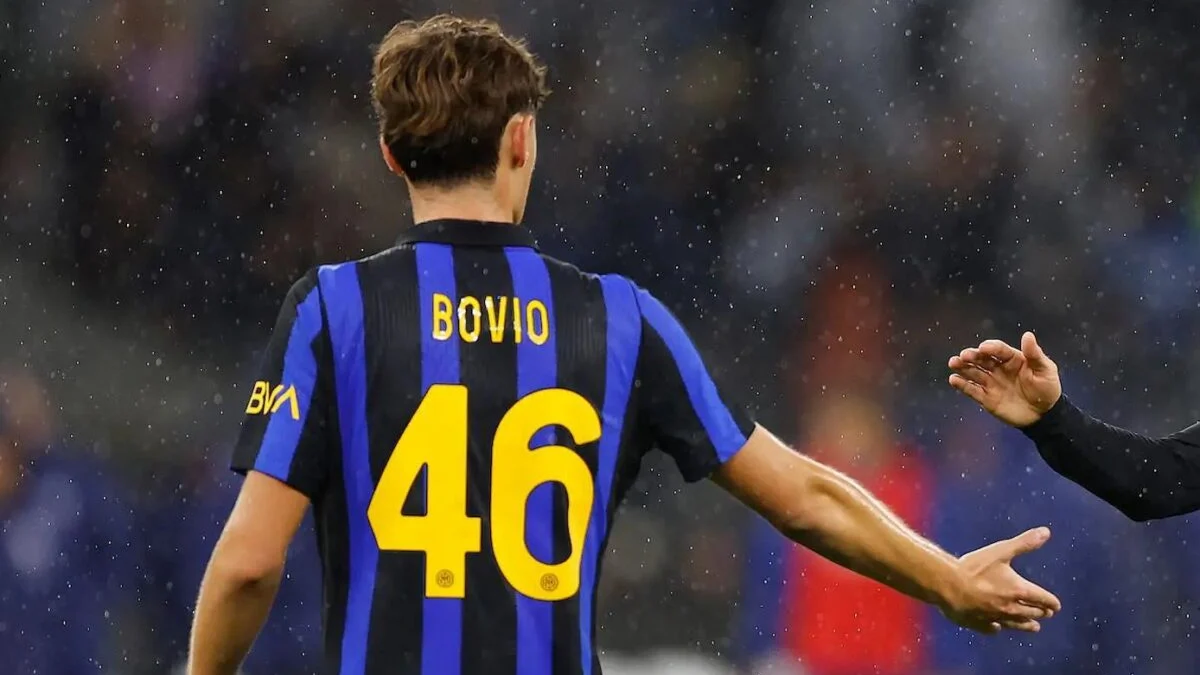 L’Inter ha avviato i contatti per prolungare il contratto di Leonardo Bovio, difensore centrale classe 2008 considerato uno dei prospetti più interessanti del settore giovanile nerazzurro.