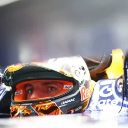 Verstappen resta in Red Bull fino al 2030, rinnovo che mette fine alle voci di mercato