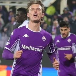 Gudmundsson entra e la decide: la Lazio batte l’Udinese e aggancia Inter e Roma