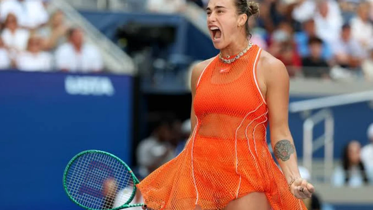 Aryna Sabalenka supera Linda Noskova nei quarti di finale degli US Open 2026 e conquista per la sesta volta consecutiva un posto tra le ultime quattro a New York.