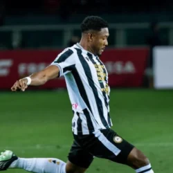 Alaba, 45 minuti complicati contro il Lecce: Palma lo sostituisce all’intervallo