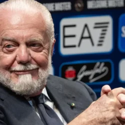 Napoli, De Laurentiis: «Valuteremo» un’eventuale offerta per il club — Aurelio De Laurentiis apre alla possibilità di valutare