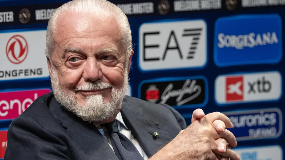 Napoli, De Laurentiis: «Valuteremo» un’eventuale offerta per il club — Aurelio De Laurentiis apre alla possibilità di valutare