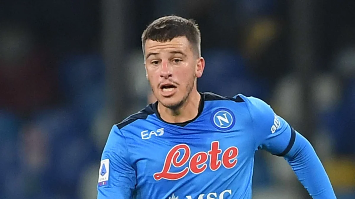 Diego Demme ricorda il centro sportivo del Napoli come una struttura minuscola rispetto a quella del Lipsia, fino a paragonarlo a un impianto di terza serie tedesca.