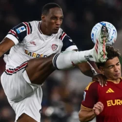 Roma-Cagliari 4-2: Mora e Malen decidono una rimonta sofferta