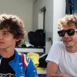 Rossi esalta Antonelli e non chiude la porta a Bezzecchi: «È difficile, però»