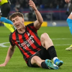 Il Milan perde Alexis Saelemaekers per un problema alla caviglia destra: il belga è stato operato ad Amsterdam il 13 ottobre con un intervento di pulizia artroscopica e stabilizzazione.