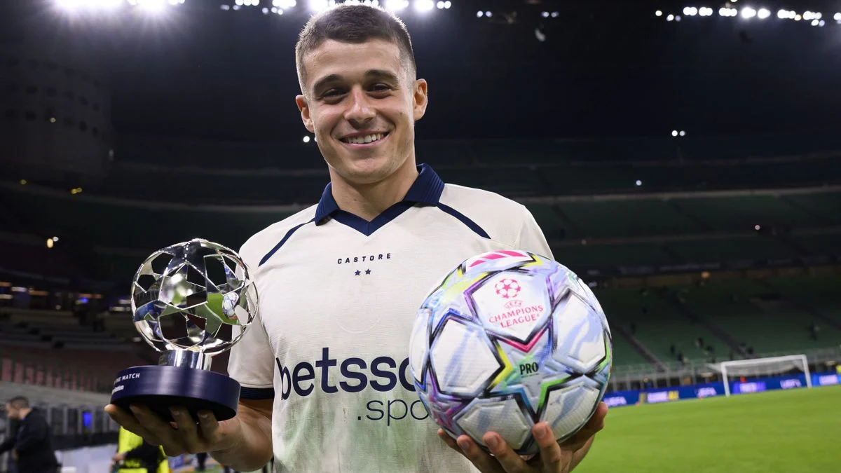 Nicolò Tresoldi ha parlato sia con Roberto Mancini sia con Jürgen Klopp del proprio futuro internazionale.