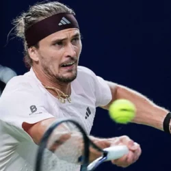 Alexander Zverev ha battuto Alexander Bublik 7-6, 4-6, 7-6 e si è qualificato per i quarti di finale del Masters 1000 di Shanghai.