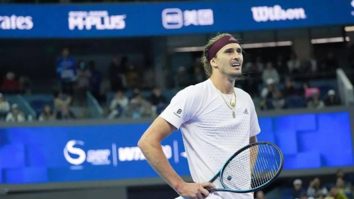 Alexander Zverev ha battuto Alexander Bublik agli ottavi del Masters 1000 di Shanghai, 7-6(6), 4-6, 7-6(1), e dopo il match ha parlato sia del traguardo di fine stagione sia del dolore alla caviglia destra.